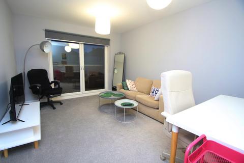 2 bedroom flat to rent, Old Shettleston Road, Glasgow, G32