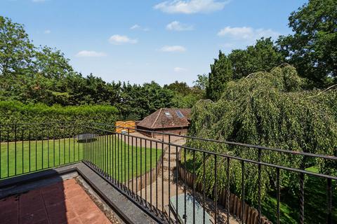 4 bedroom terraced house for sale, Aldenham WD6