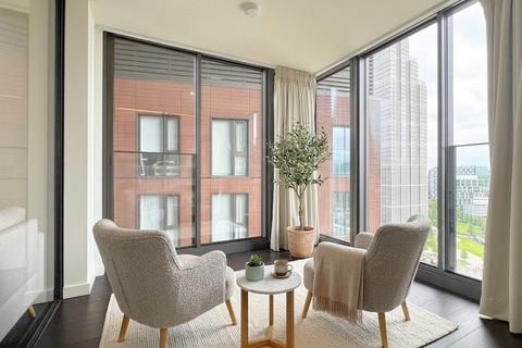 2 bedroom apartment to rent, Damac Tower, Bondway, London