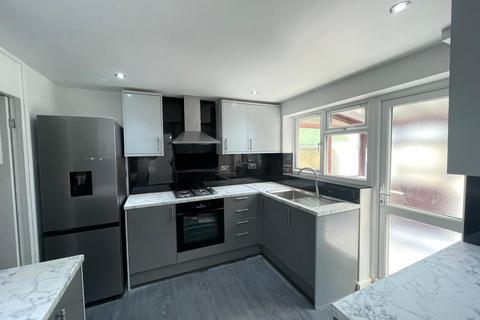 5 bedroom house to rent, Valleyside, HEMEL HEMPSTEAD