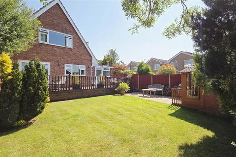 2 bedroom link detached house for sale, Chirk Place, Winsford