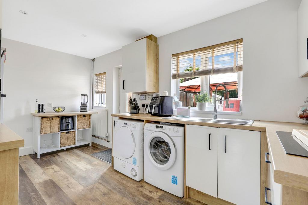House in Nottingham, Bestwood Park Estate - View 5