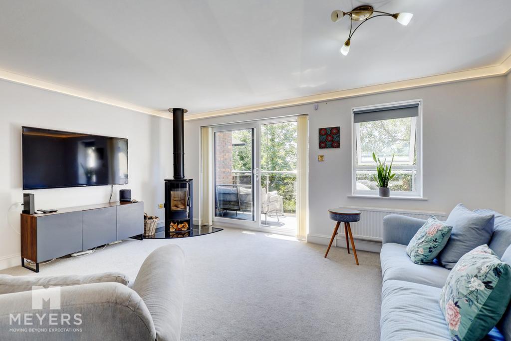 House in Christchurch, Iford, Jumpers Corner - View 3