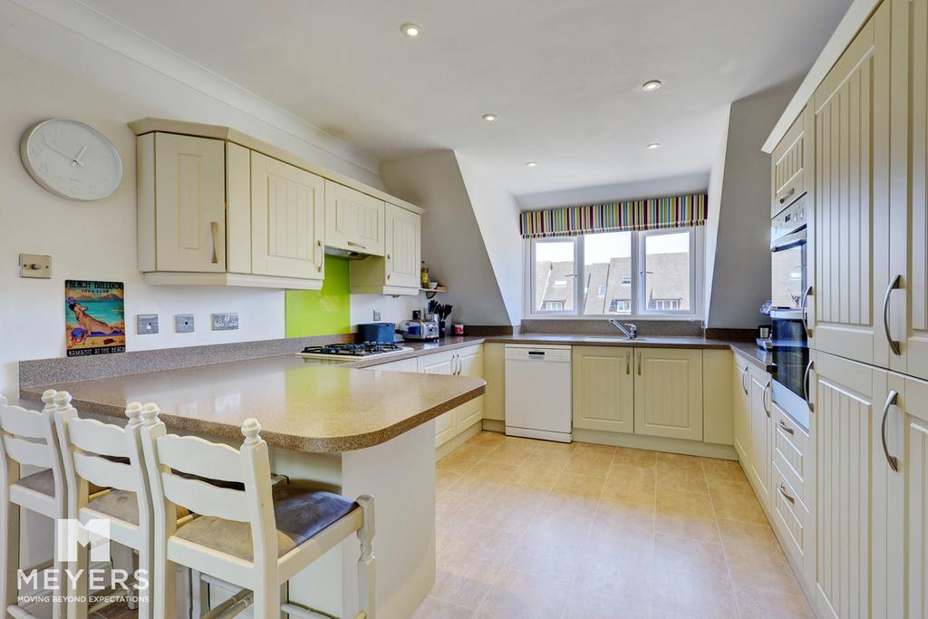 House in Christchurch, Iford, Jumpers Corner - View 5