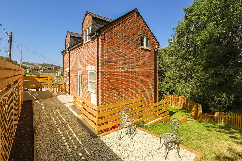 Detached house exterior