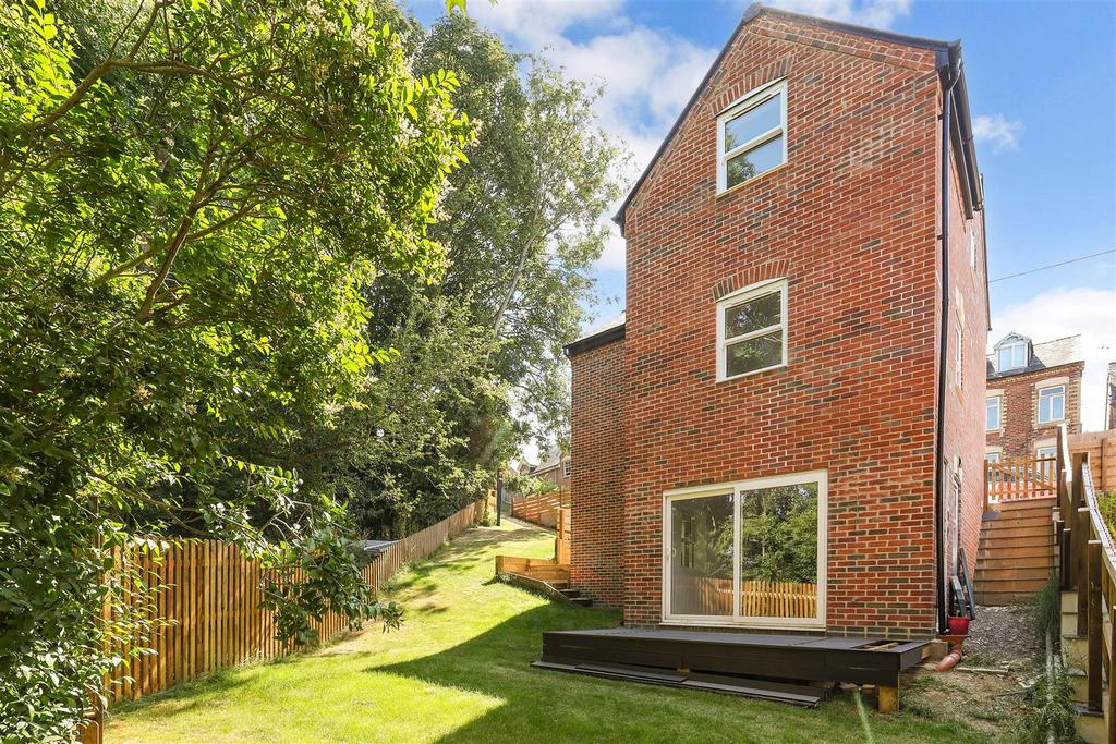 Detached house exterior