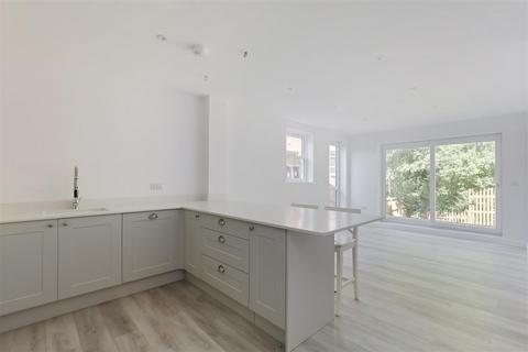 4 bedroom house for sale, Lower Spillmans, Stroud