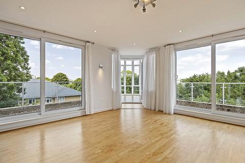 3 bedroom apartment for sale, Melliss Avenue, Kew, Surrey, TW9