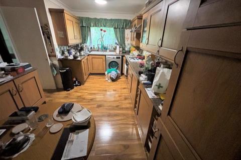 3 bedroom end of terrace house for sale, 42 Old Wharf