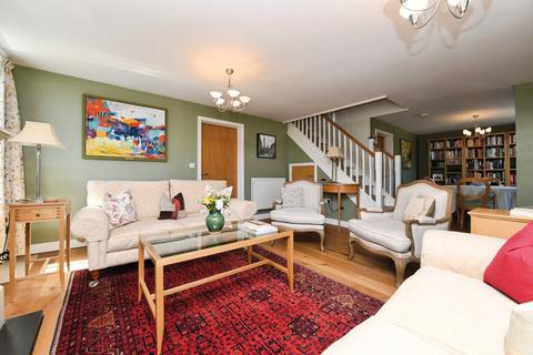 4 bedroom detached house for sale, Kelso Close, Rayleigh, Essex, SS6
