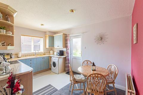 2 bedroom detached bungalow for sale, Lincoln Close, Warrington WA1