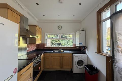 3 bedroom end of terrace house to rent, Havelock Road, London N17
