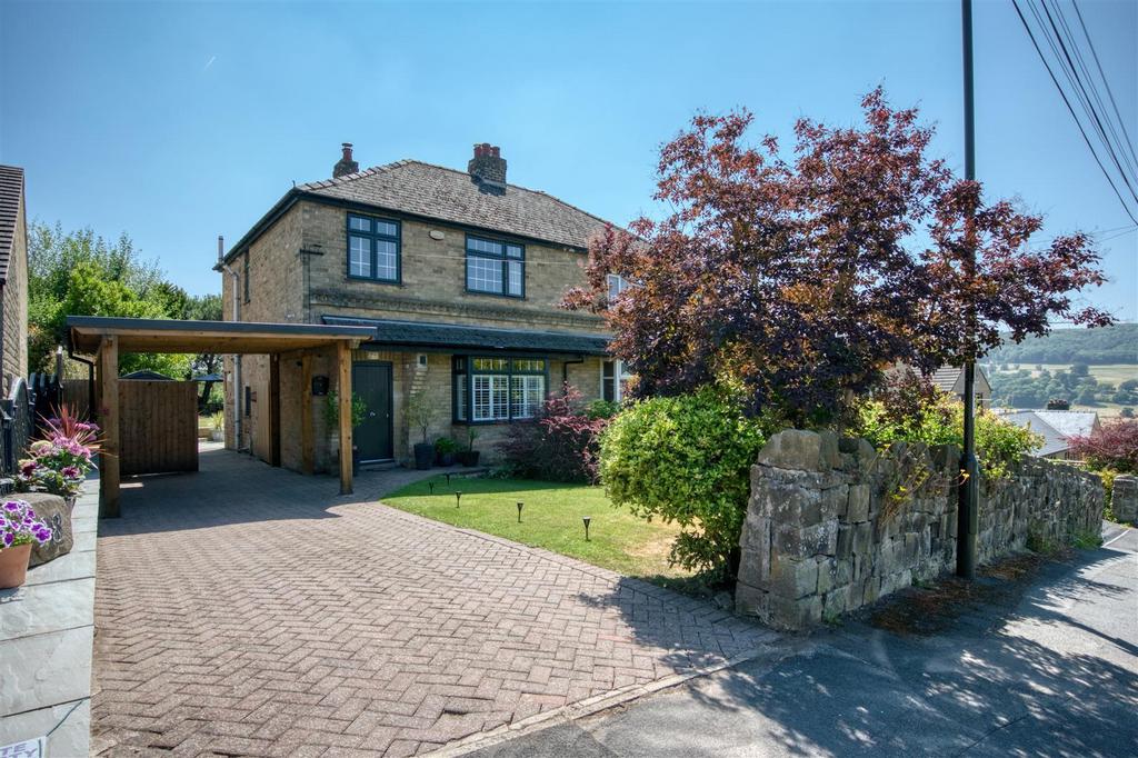 House exterior, driveway