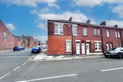 2 bedroom apartment for sale, Northumberland Street, Wallsend