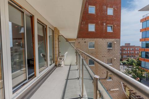 1 bedroom flat for sale, Richmond Hill Drive, Bournemouth BH2
