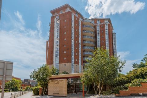 1 bedroom flat for sale, Richmond Hill Drive, Bournemouth BH2
