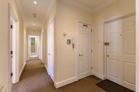 2 bedroom apartment for sale, Virginia Park, Virgnia Water