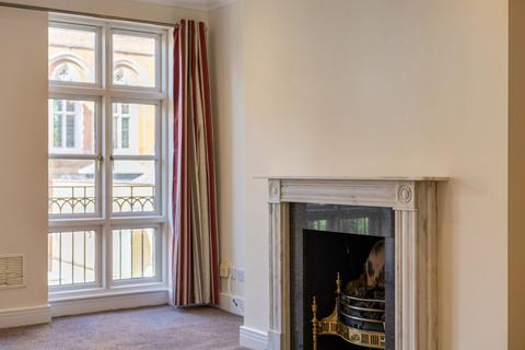 2 bedroom apartment for sale, Virginia Park, Virgnia Water