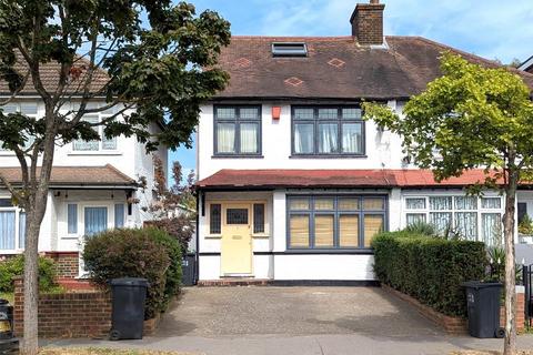 Norbury Avenue, Thornton Heath, CR7