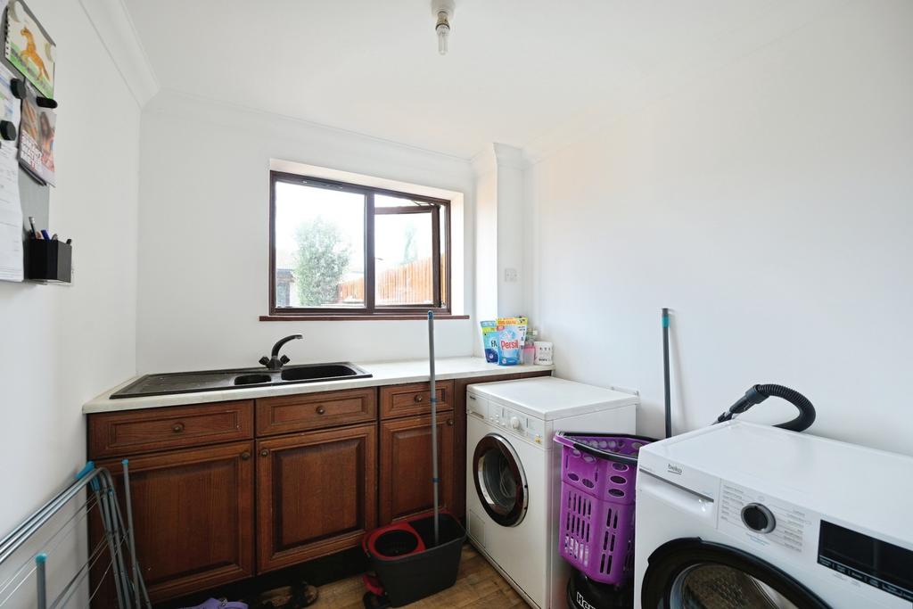 Utility room, utility