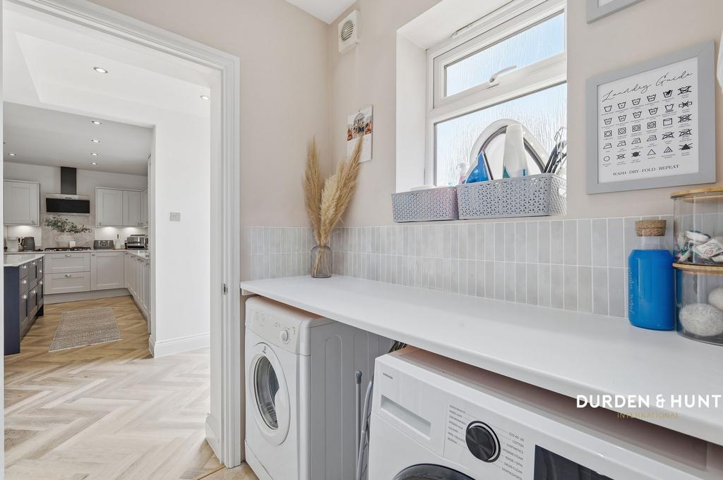 Utility room, utility