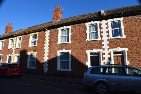 3 bed terraced house for rent in Church Street, Bridgwater TA6