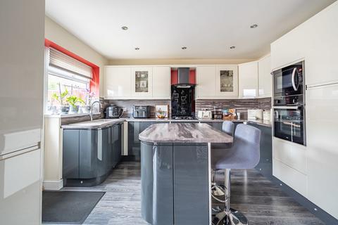 3 bedroom semi-detached house for sale, Wicstun Way, Market Weighton