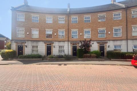 4 bedroom terraced house to rent, Pacific Way, Derby DE24