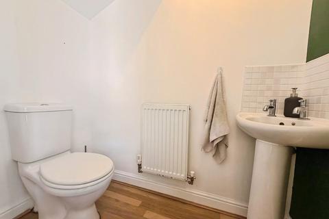 4 bedroom terraced house to rent, Pacific Way, Derby DE24