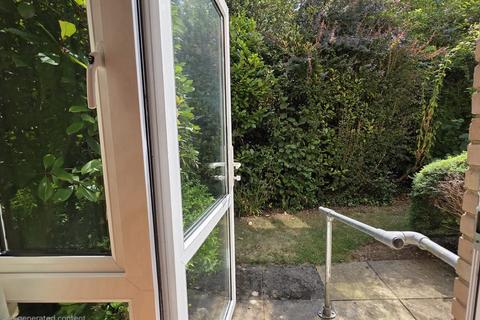 2 bedroom apartment for sale, Jarvis Court, Brackley