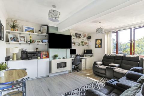 2 bedroom apartment for sale, Surrey Road, Bournemouth
