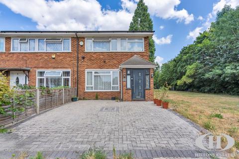 Wilkins Close, Hayes