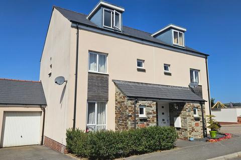 4 bedroom semi-detached house for sale, St Austell PL25