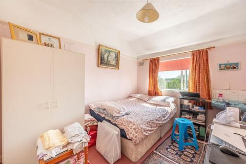 Russell Road, Harrow, Northolt, UB5