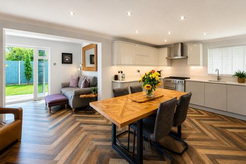 4 bedroom detached house for sale, Crediton Avenue, Southport PR9