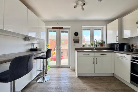 3 bedroom semi-detached house for sale, Liberator Lane, Grove, OX12