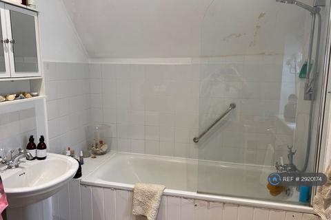 2 bedroom terraced house to rent, Bell Cottage, Salperton, GL54