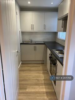 Studio to rent, Longham Copse, Downswood, Maidstone, ME15