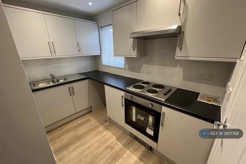 Studio to rent, Longham Copse, Downswood, Maidstone, ME15