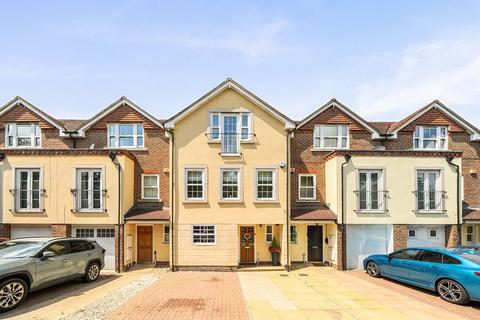 Wyndhurst Close, South Croydon