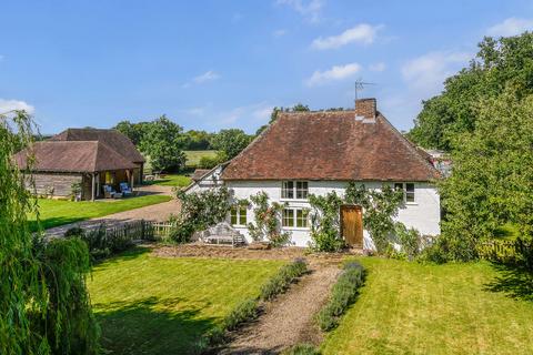 4 bedroom detached house for sale, Headcorn Road, Smarden