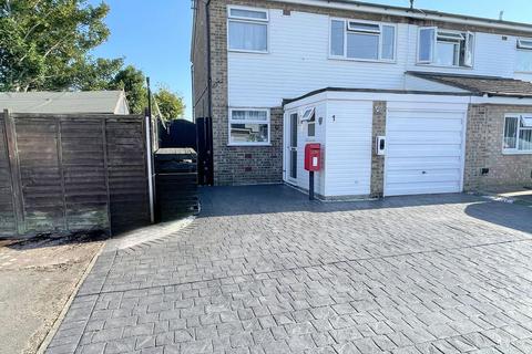 3 bedroom end of terrace house for sale, Hastings Place, Brightlingsea, CO7