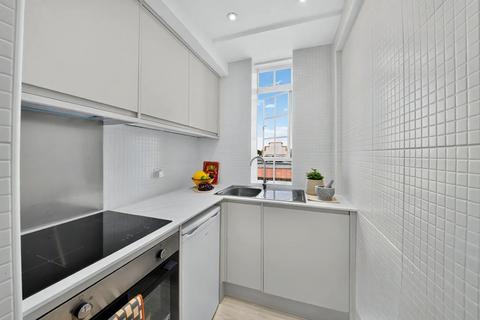 2 bedroom apartment for sale, Sloane Avenue, Chelsea SW3