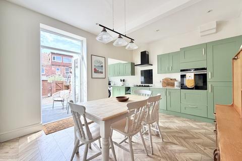 2 bedroom terraced house for sale, Telford Road, St Davids, EX4