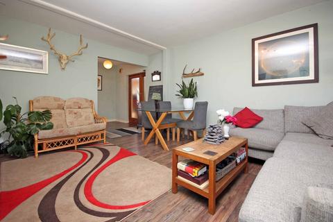 undefined, Glantraeth, Bangor, Gwynedd, LL57
