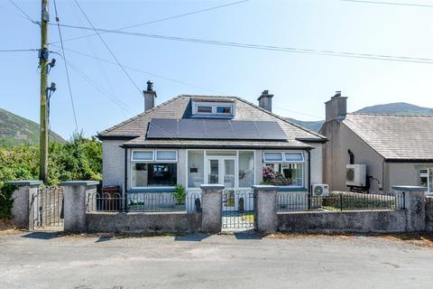 2 bedroom bungalow for sale, Trefor, Caernarfon, Gwynedd, LL54