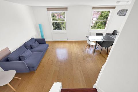 2 bedroom house to rent, Fortess Road, London, NW5