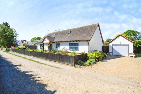 4 bedroom bungalow for sale, The Terrace, Little Shelford, Cambridge, Cambridgeshire, CB22