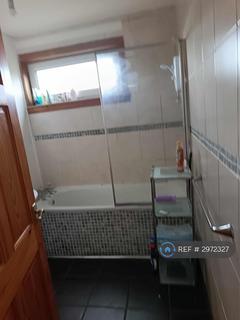 2 bedroom maisonette to rent, Spey Drive, Dundee, DD2