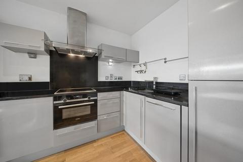 1 bedroom flat to rent, Highbury Stadium Square, London N5